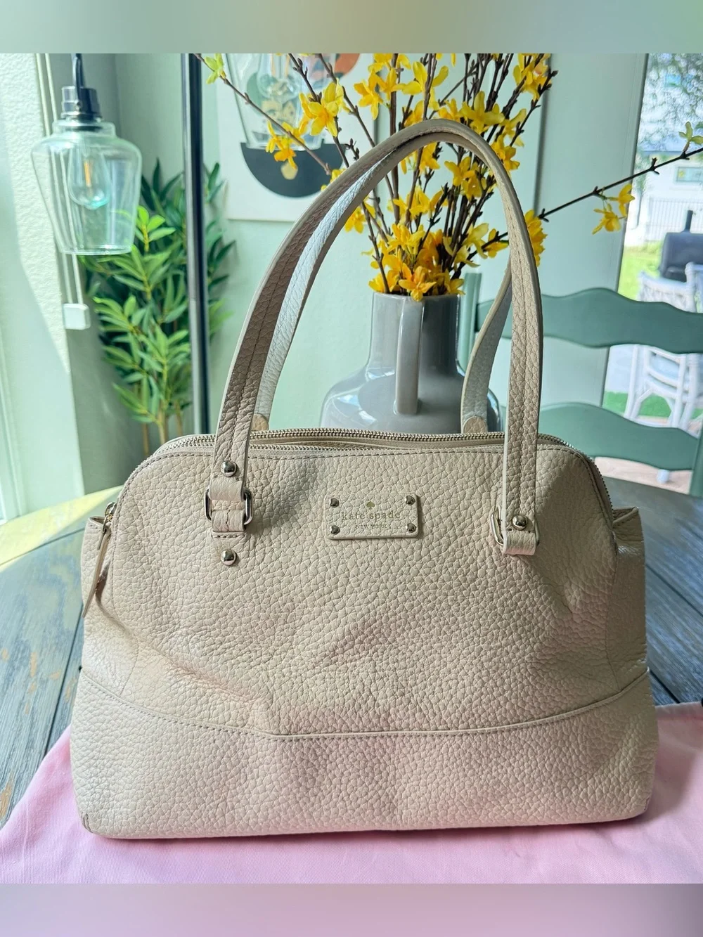 kate spade pebbled retail